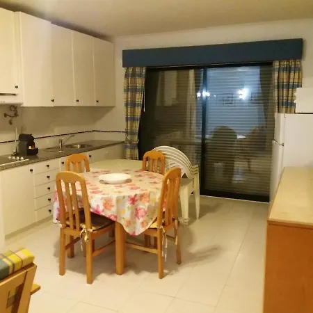With 2 Bedrooms In With Wonderful Sea View Shared Pool Enclosed Garden 150 M From The Beach